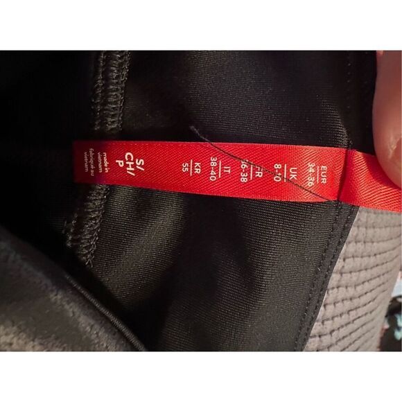 Spanx Shape Faux Leather Leggings Black Pants Full Length Women's Small Sm - Picture 5 of 6